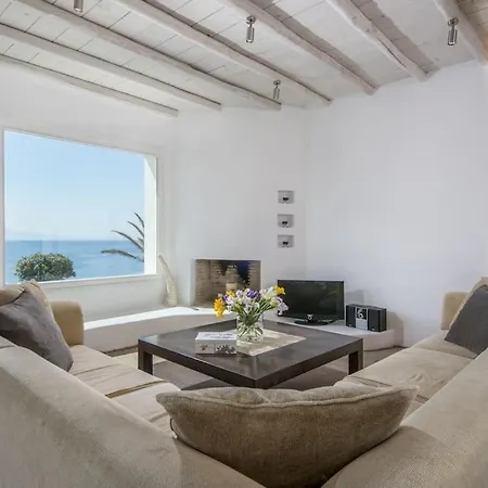 Ostraco, Beachfront House 50m From The 빌라 *